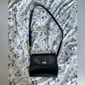 Vintage Guess crossbody